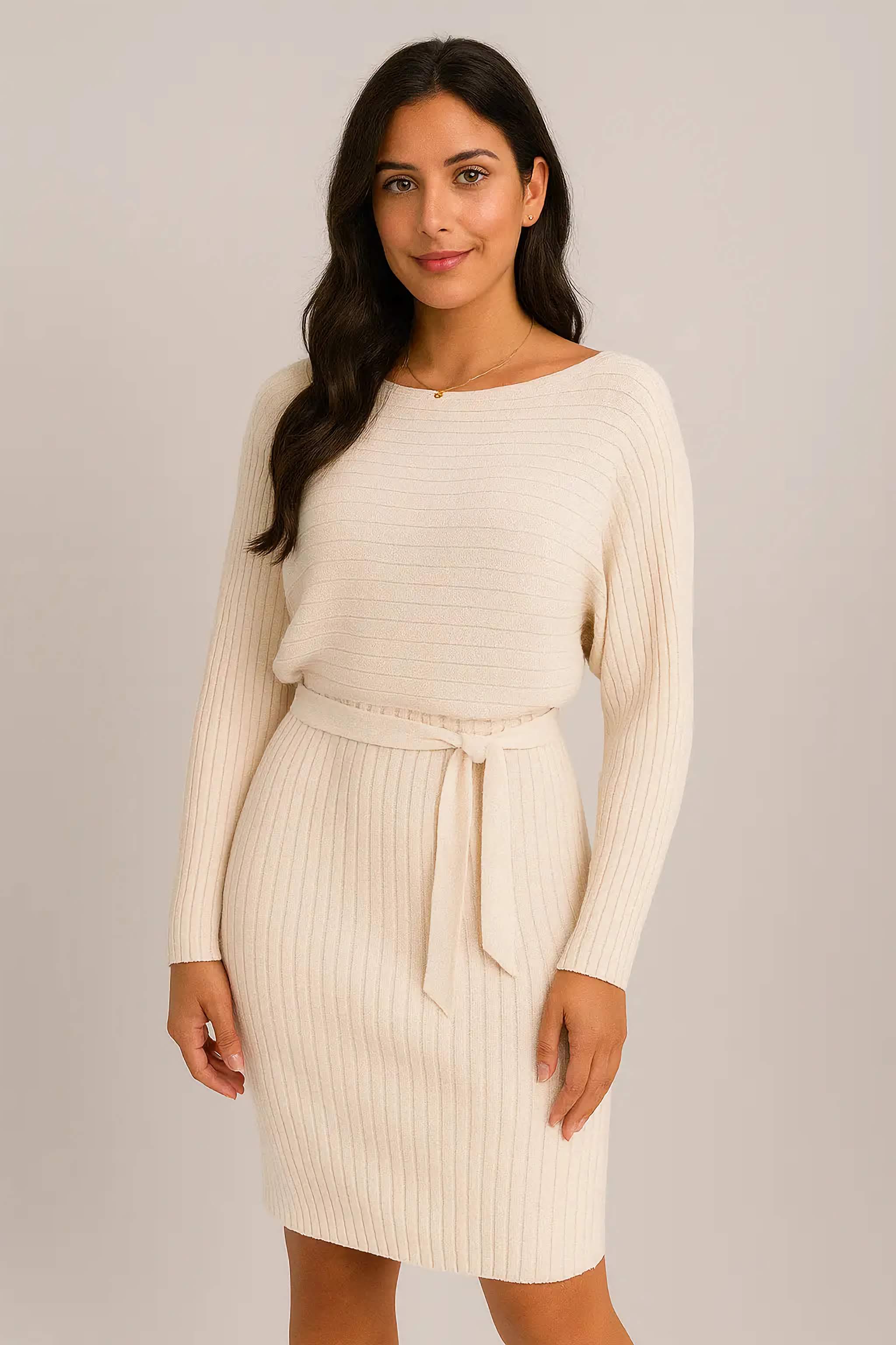 Fato 2pcs Top de manga comprida de riscas sólidas para mulher e saia justa com suspensório Moda outono inverno Roupa fina