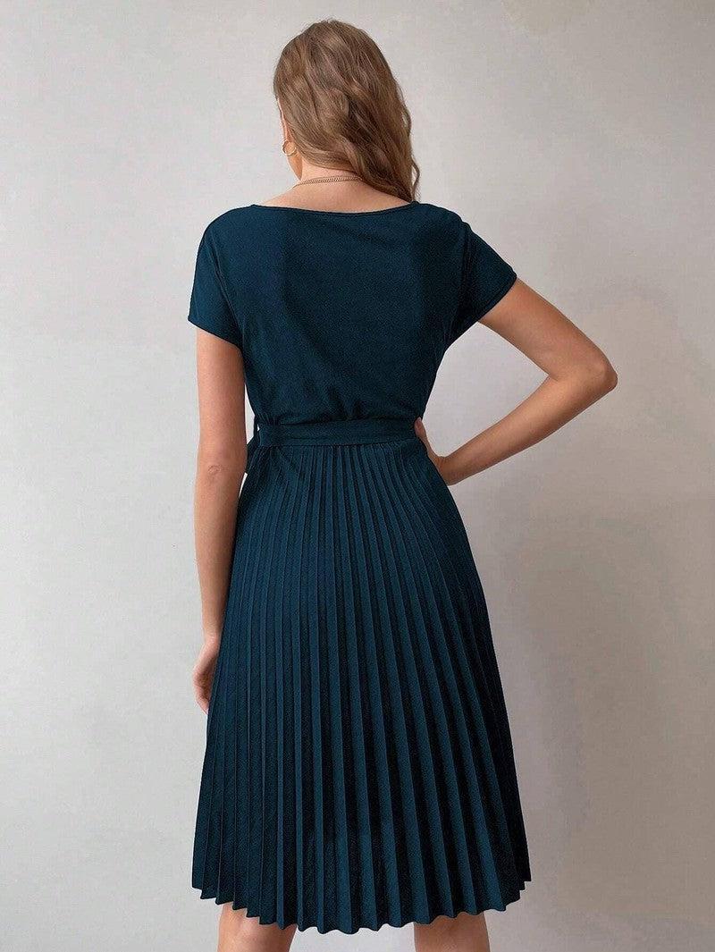 Solid Color Belt Pleated Batwing Sleeve Women Long Dress-9